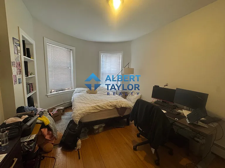 1950 Beacon St #1 — Photo 11