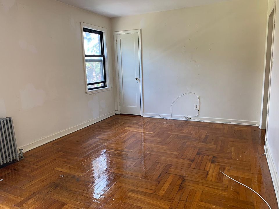 1st image of 447 Prospect St APT 27