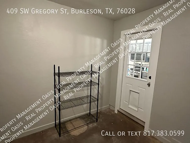 409 SW Gregory St — Photo 19