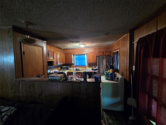 3rd image of 3227 Ramona Ave