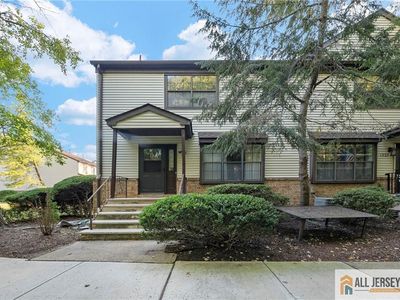 1321 Tupelo Ct, North Brunswick, NJ, 08902