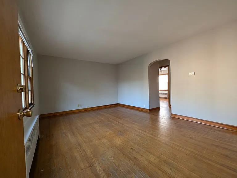 5515-5519 W Martin Dr — Photo 32
