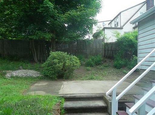 4th image of 38 Charles Ave
