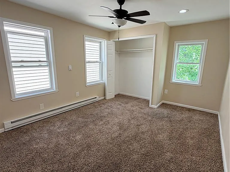 718 Ferry St — Photo 11
