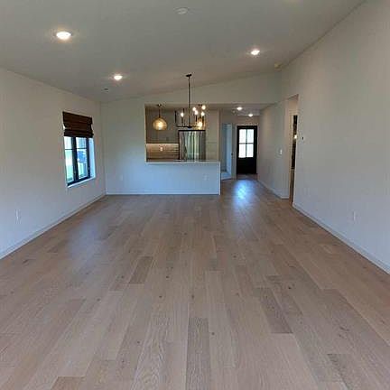 5th image of 3917 Dorothys Ln