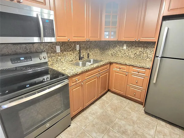 18845 NW 62nd Ave #207 — Photo 2