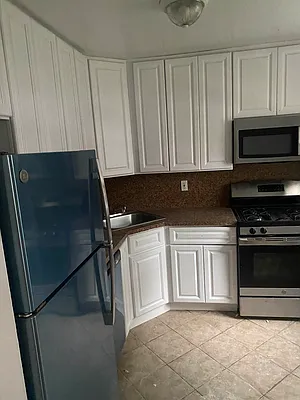 Rented by Voro New York | media 32