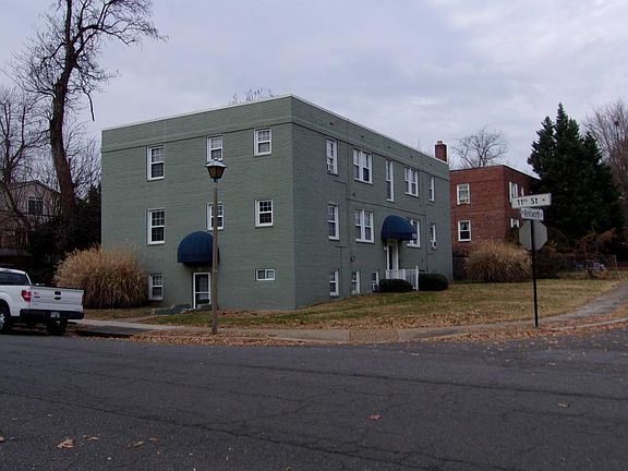 2nd image of 1100 N Kenilworth St APT 6