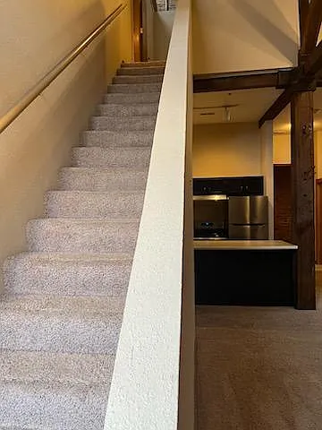132 W B St #3G — Photo 9