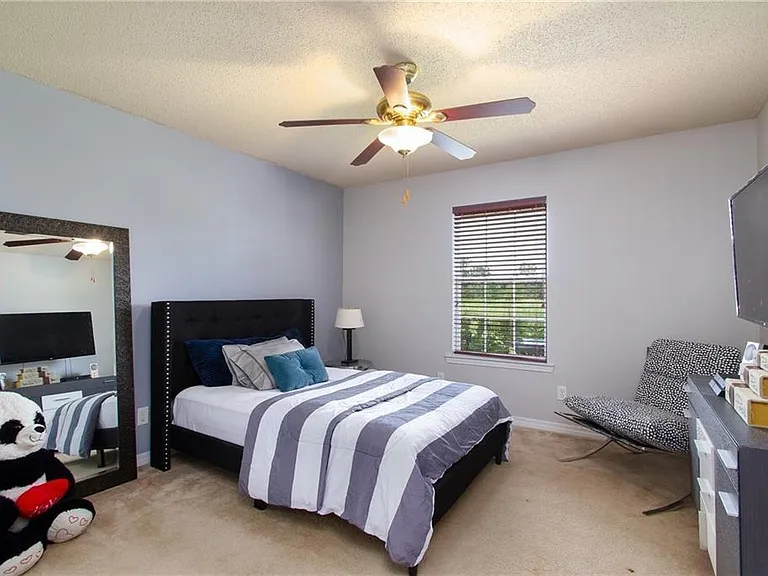 10214 Scott Plantation Dr N — Photo 11