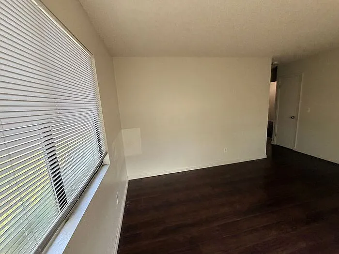 1180 Sutro St #A — Photo 11