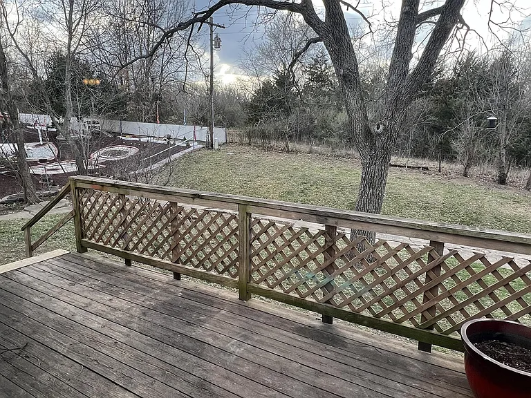 114 SE 411th Rd — Photo 23