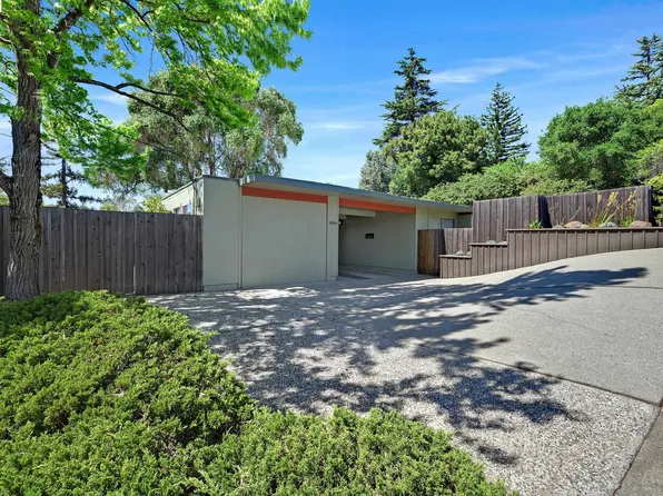5354 Greenridge Rd, Castro Valley, CA 94552