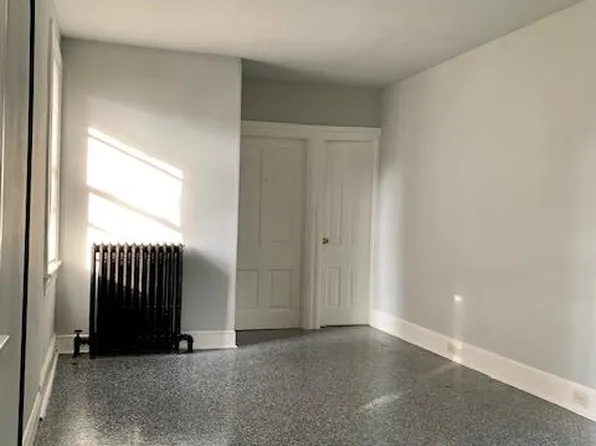 558 W Orange St APT 2, Lancaster, PA 17603