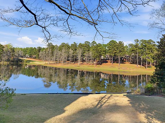 3rd image of 261 Magnolia Lake Rd