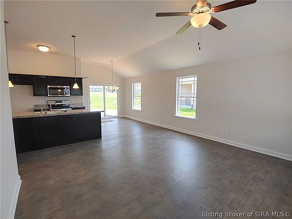 3rd image of 8190 Wagner Avenue NE #36
