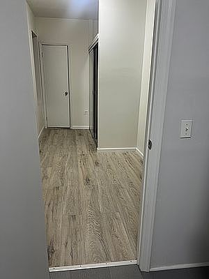 4th image of 537 W 49th St #1B
