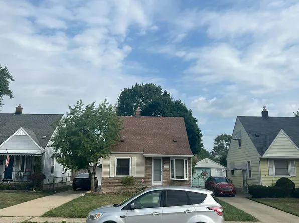24700 Ross St, Dearborn, MI 48124