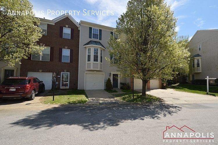 1st image of 615 Baystone Ct