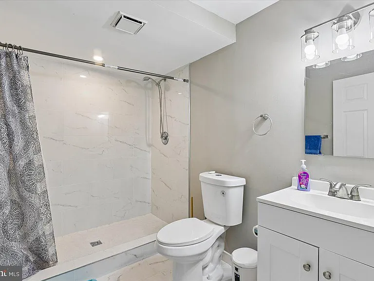 3102 Romain Ct — Photo 9