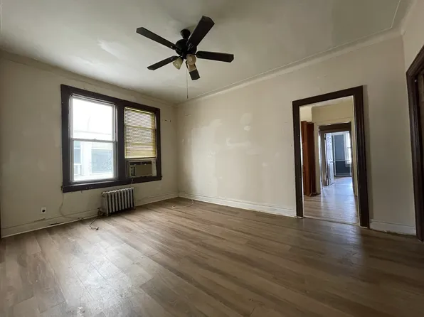 81 Bay 7th Street image 7 of 15