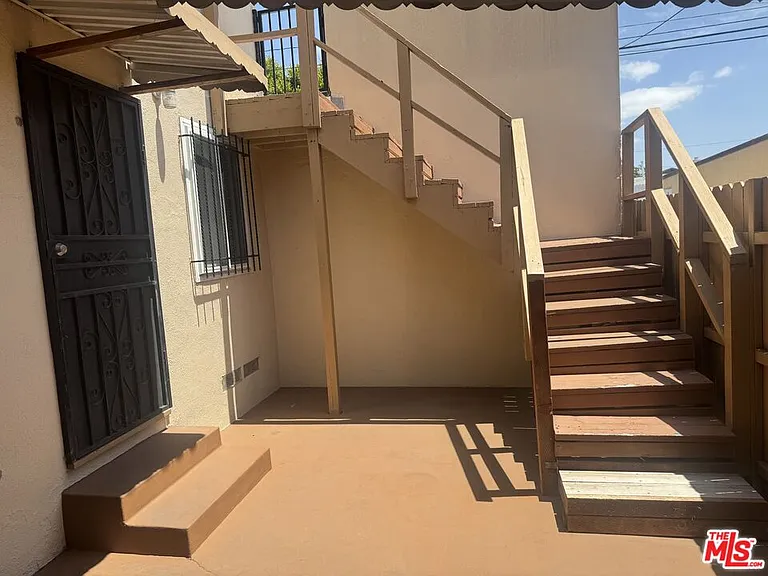 10432 Crenshaw Blvd — Photo 27