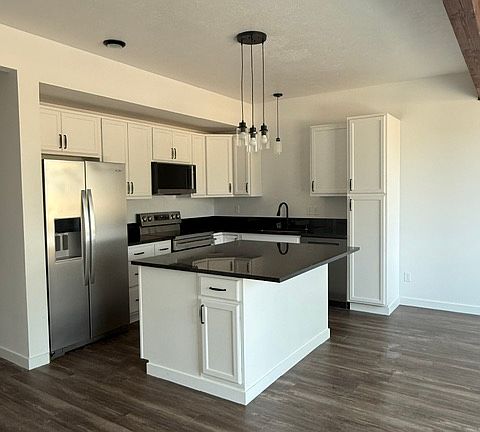 4th image of 417 S Chronicle Rd #419