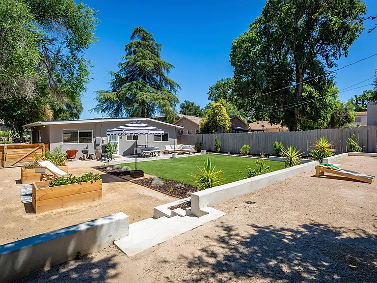 2907 Park St — Photo 22