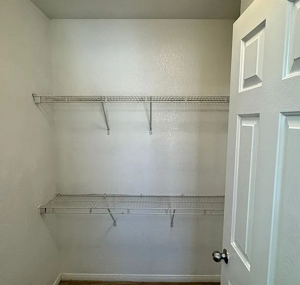 917 Blushing Rose Pl — Photo 17