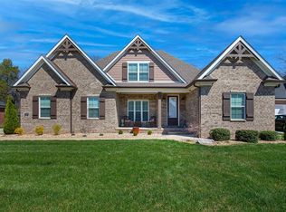 3169 Gable Ridge Ln, Bowling Green, KY 42104