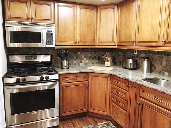 4th image of 436 Lisk Ave #A