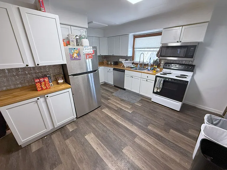13 S Orchard St — Photo 18