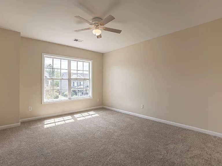 477 Dukes Hill Rd — Photo 19