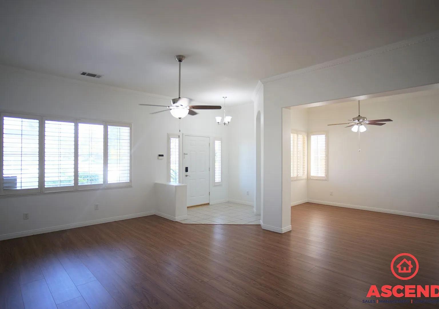 Beautiful Home Off of Coffee and Olive! — Photo 3