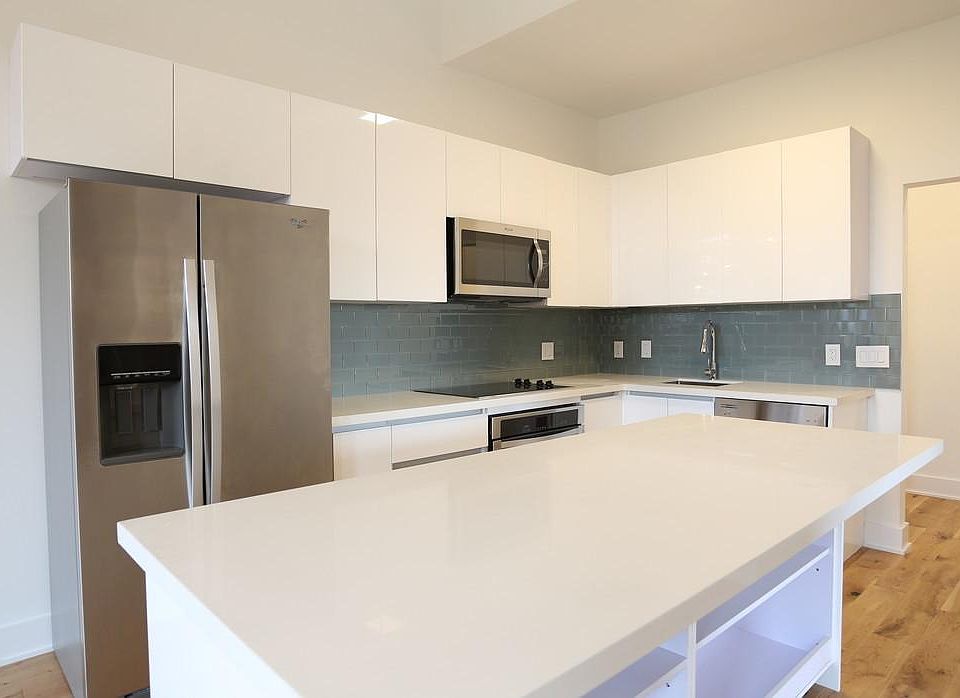 1st image of 309 S 4th St #3C