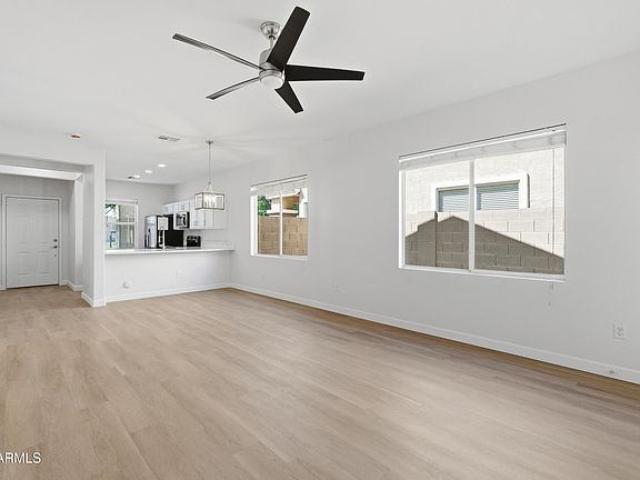 4th image of 2333 S 87TH Place