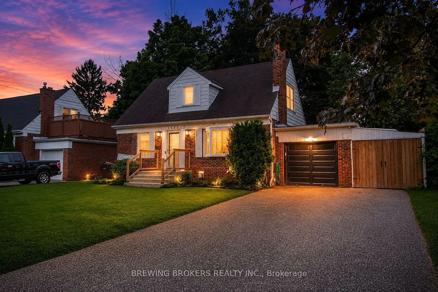 4 bed, $4,498 — Photo 1