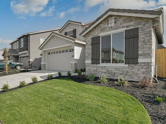 3rd image of 853 Buckingham Dr