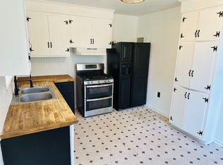 2219 E Derenne Ave, Savannah, GA 31406