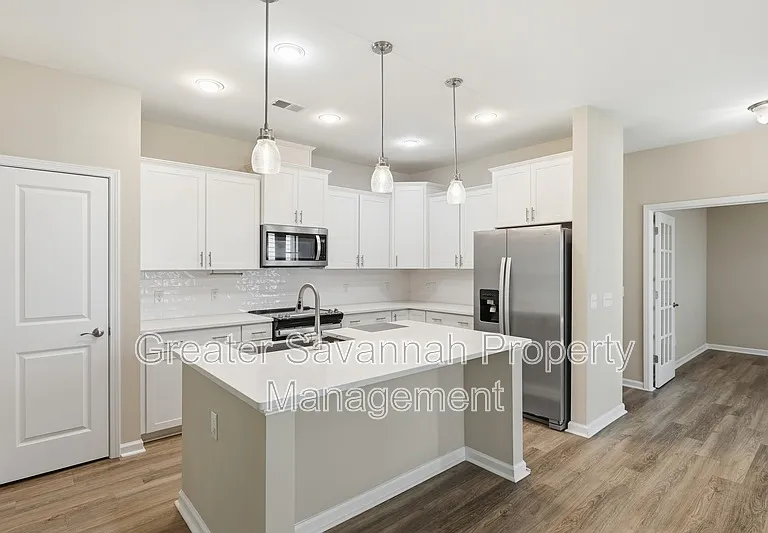 130 Danbury Ct #1 — Photo 11