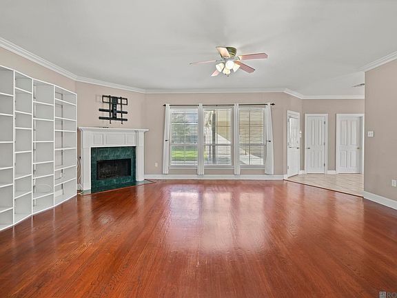 3rd image of 11147 Gold Cup Ave