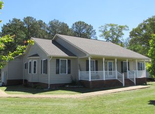 17451 Richmond Tpke, Milford, VA 22514