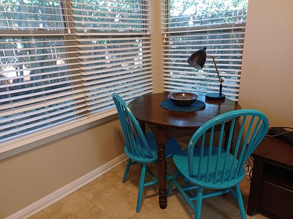 4th image of 5701 Nasco Dr Unit 2