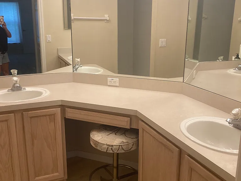 11425 Billingham Blvd — Photo 3