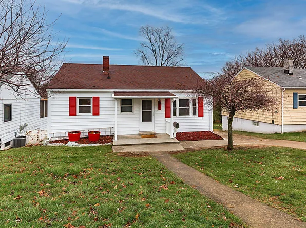 50 Sanders Dr, Florence, KY 41042