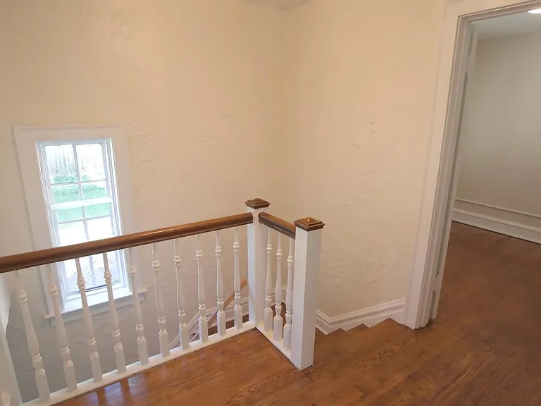 7751 Davis Dr — Photo 23