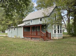 708 N Locust St, Ottawa, KS 66067