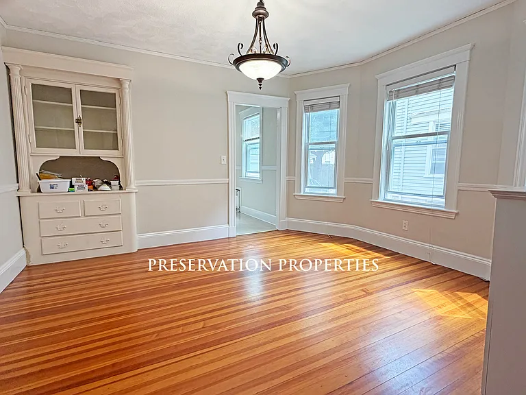 17 Falmouth St #1 — Photo 4