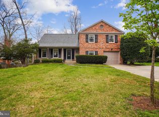 12328 Old Canal Rd, Potomac, MD 20854