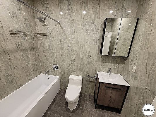 4th image of 2915 Frederick Douglass Blvd #1RAPT